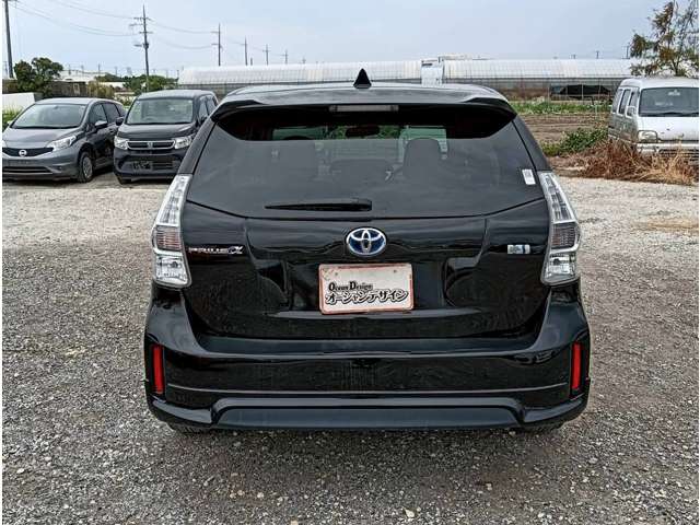 トヨタ プリウスα