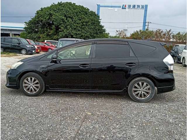 トヨタ プリウスα