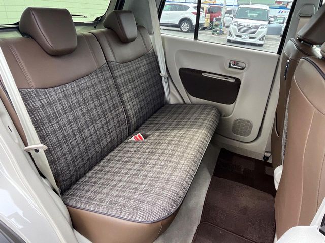 スズキ アルトラパン