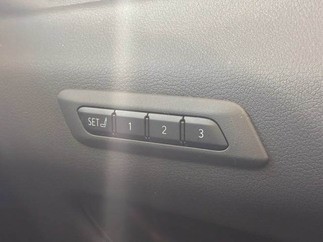 レクサス UX