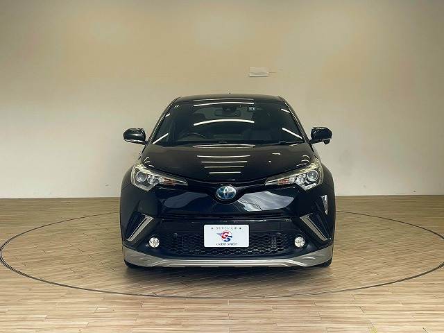 トヨタ C-HR