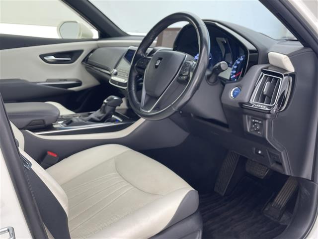 トヨタ クラウン