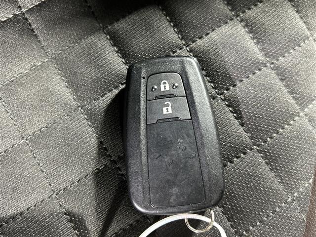 トヨタ C-HR