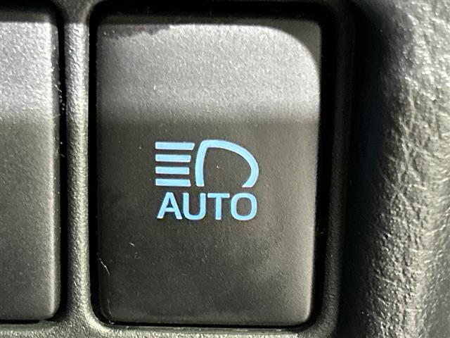 トヨタ C-HR