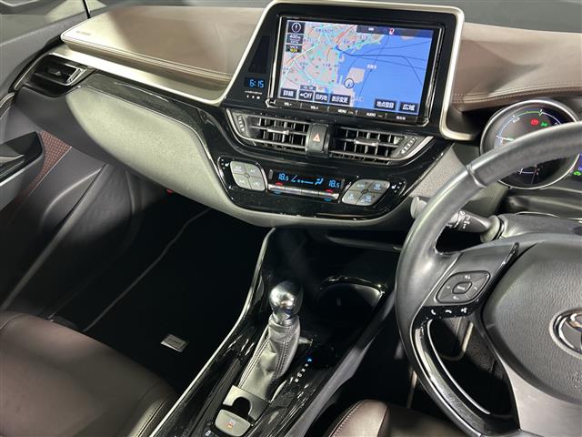 トヨタ C-HR