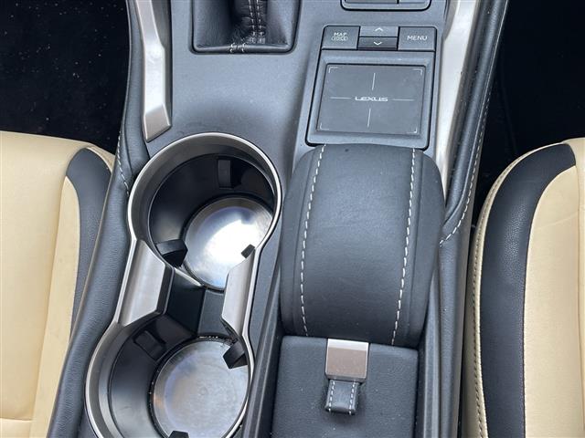 レクサス NX