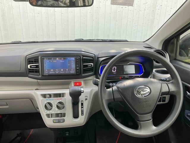 ダイハツ ミライース