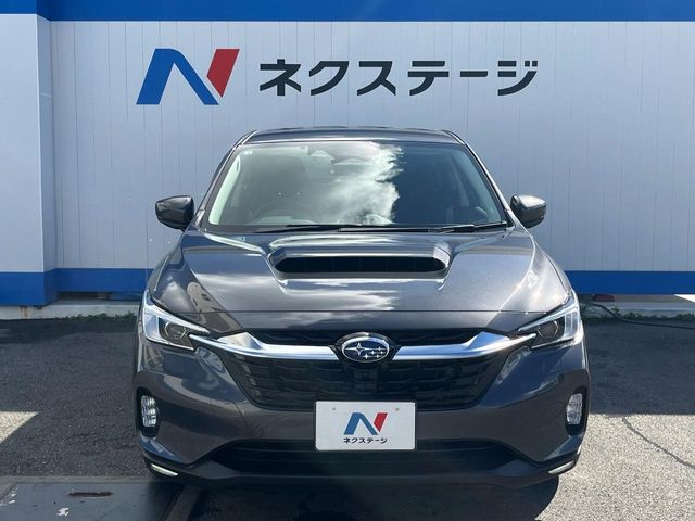 スバル レヴォーグレイバック