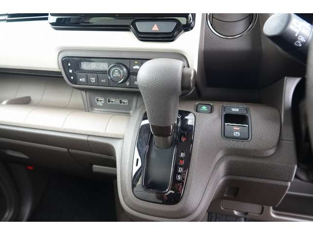 ホンダ N-WGN