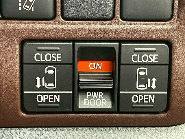 トヨタ エスクァイア