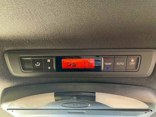 トヨタ エスクァイア