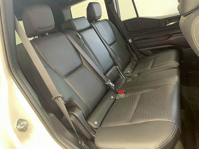 トヨタ ランドクルーザー250