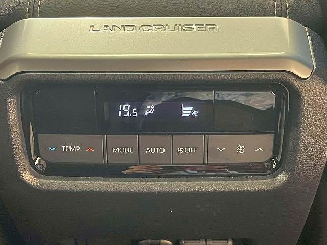 トヨタ ランドクルーザー250