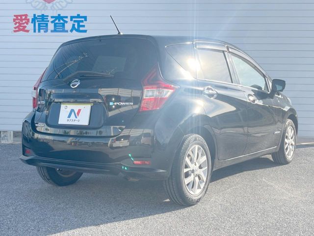 日産 ノート