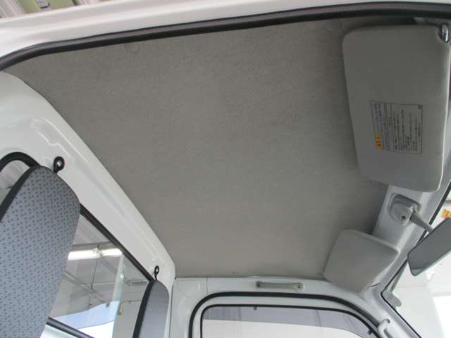 日産 NT100クリッパー