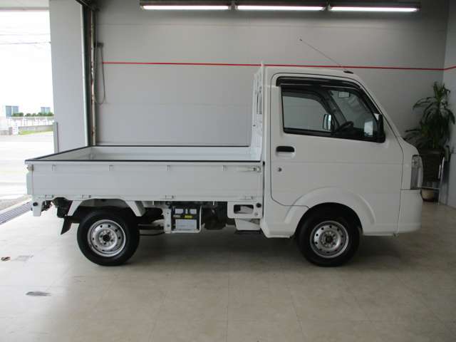 日産 NT100クリッパー