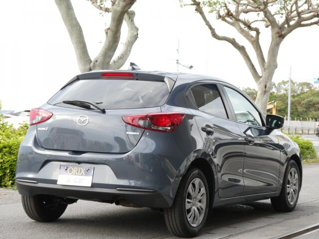 マツダ MAZDA2
