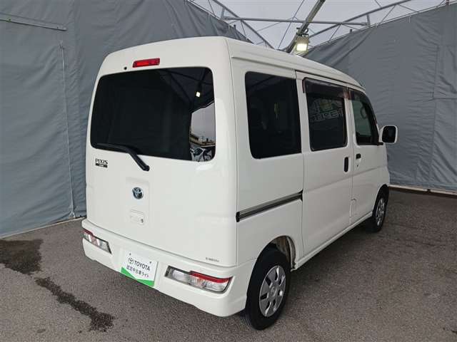 トヨタ ピクシスバン