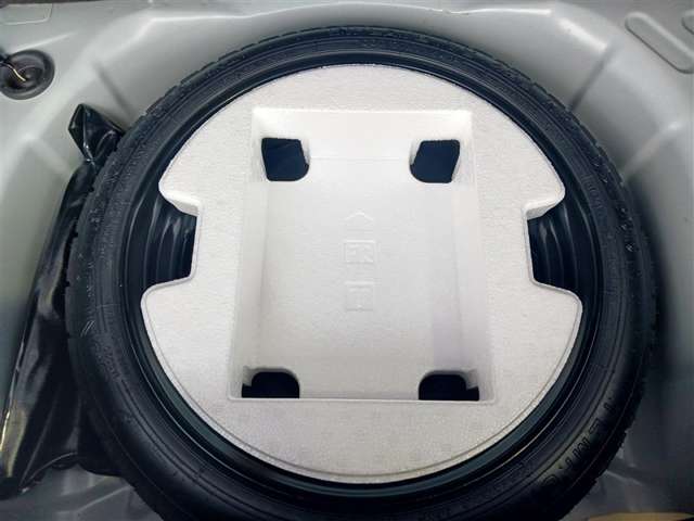 トヨタ ヤリス