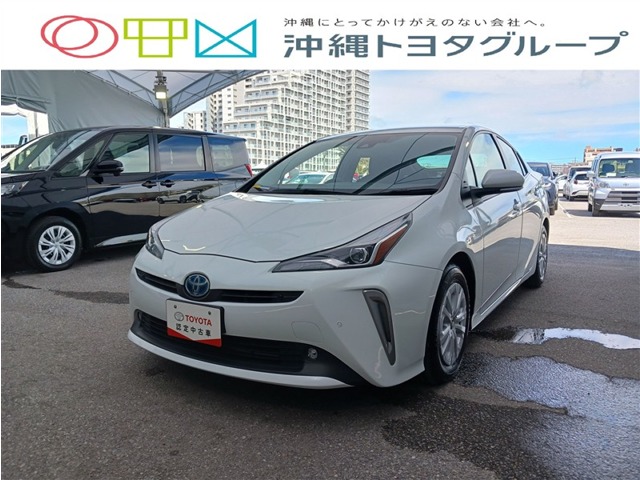 トヨタ プリウス