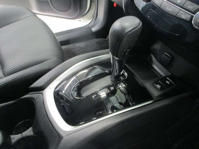 日産 エクストレイル