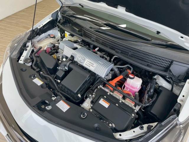 トヨタ プリウスα