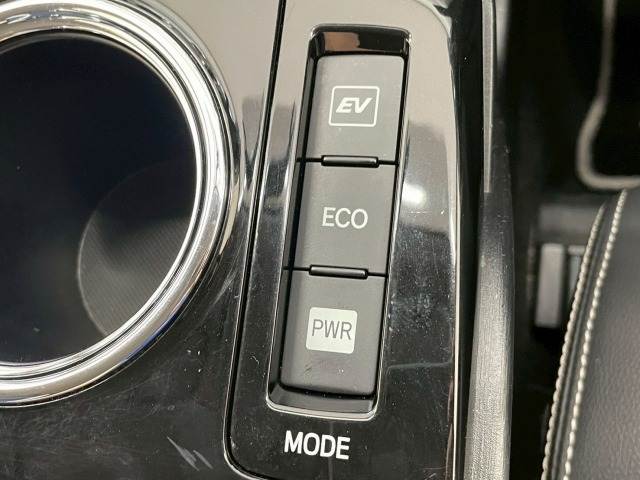 トヨタ プリウスα