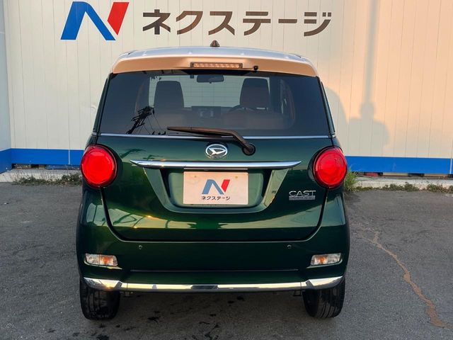 ダイハツ キャスト