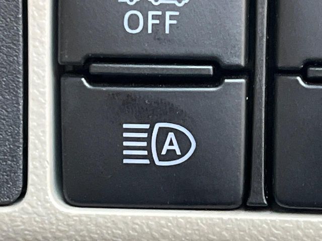 ダイハツ キャスト