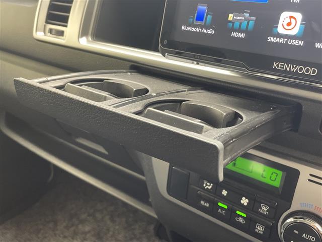 トヨタ ハイエースバン