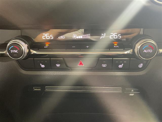 マツダ CX-30