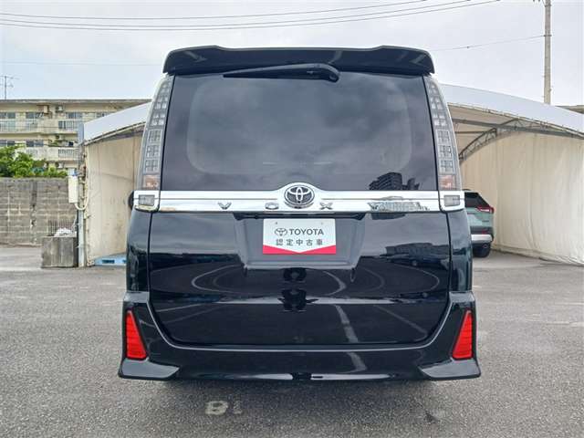 トヨタ ヴォクシー