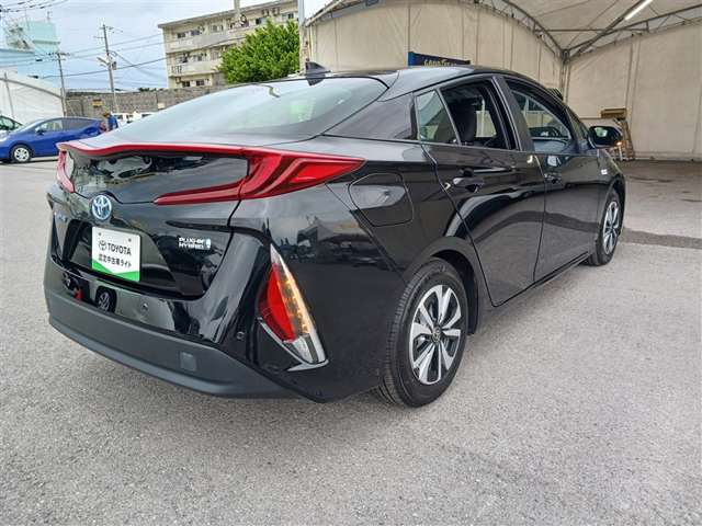 トヨタ プリウスPHV