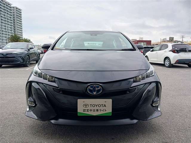 トヨタ プリウスPHV