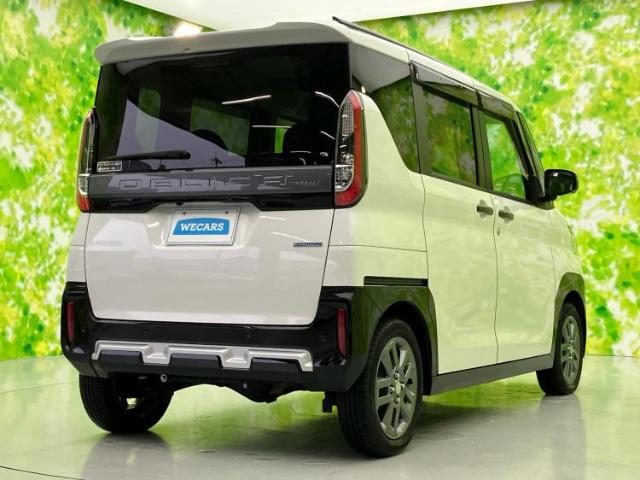 三菱 デリカミニ