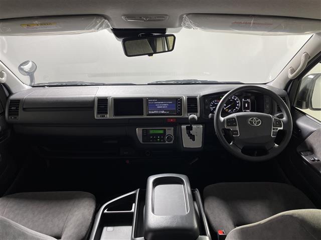 トヨタ ハイエース