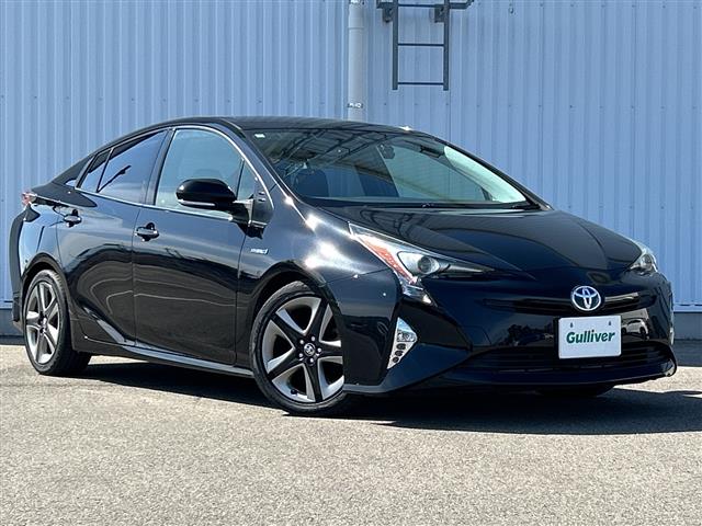 トヨタ プリウス