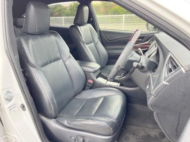 トヨタ ハリアー