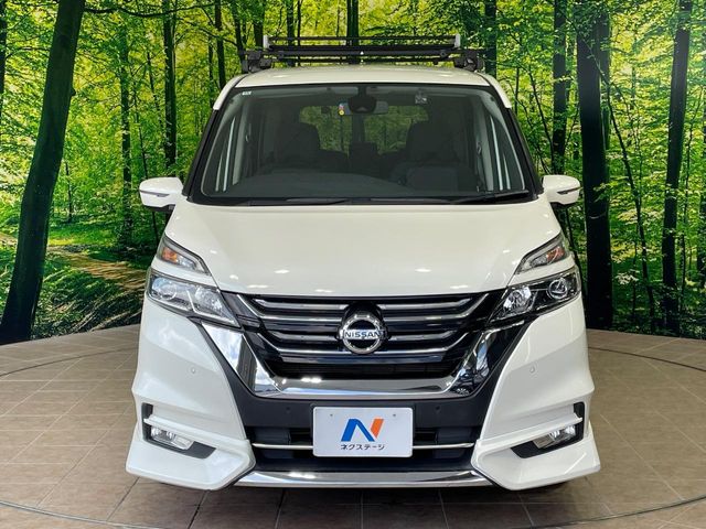 日産 セレナ