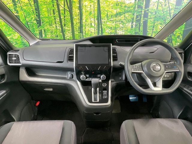 日産 セレナ