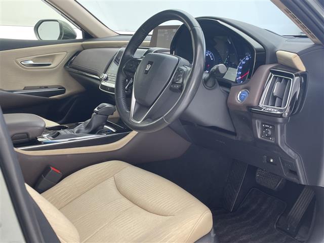 トヨタ クラウン