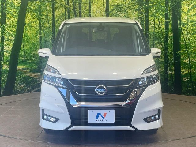 日産 セレナ