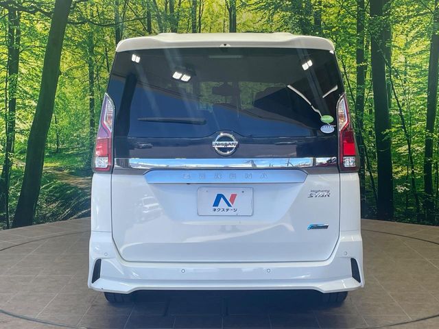 日産 セレナ