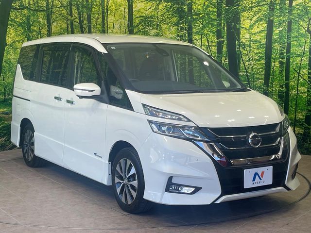 日産 セレナ