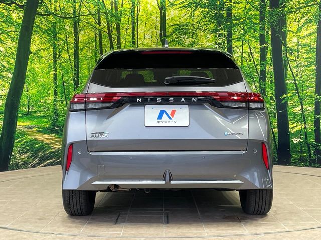 日産 ノートオーラ