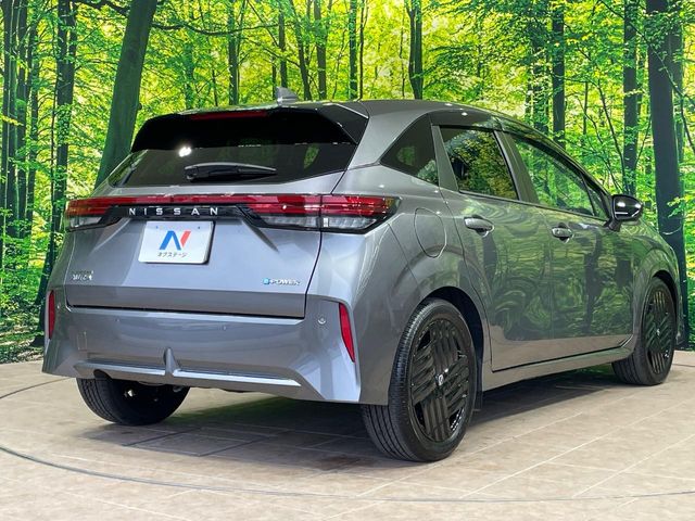 日産 ノートオーラ