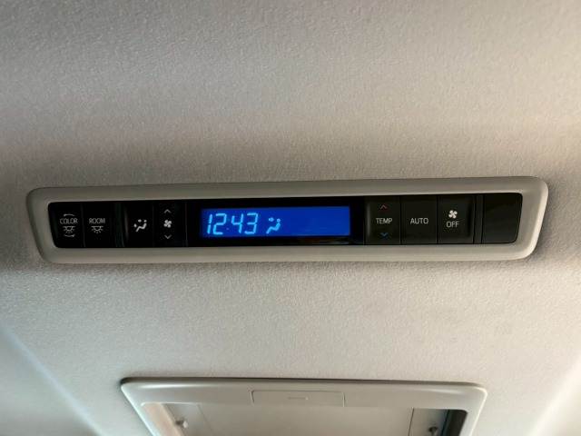 トヨタ ヴェルファイア