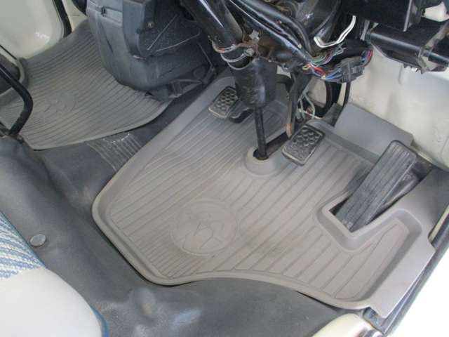 三菱 ミニキャブトラック