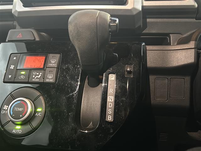 ダイハツ ウェイク