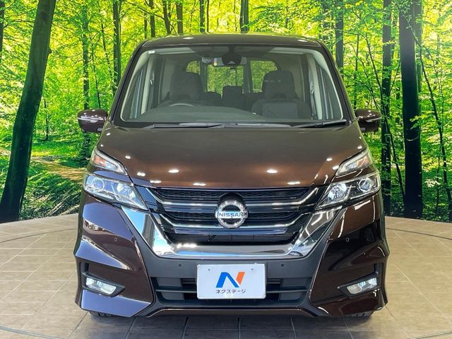 日産 セレナ